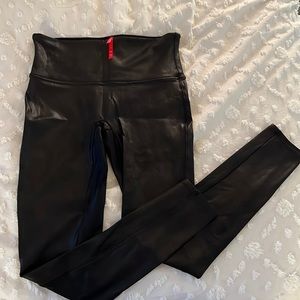 Spanx Faux Leather Leggins